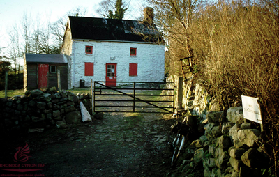 Caerllwyn Farm