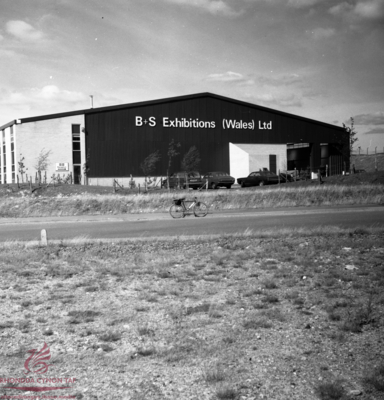 B&S Exhibition Centre, Rhigos Ind. Est. 1976