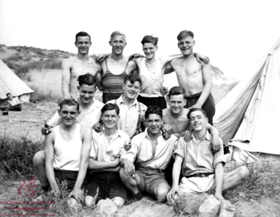 Aberaman YMCA summer camp to Porthcawl, 1940